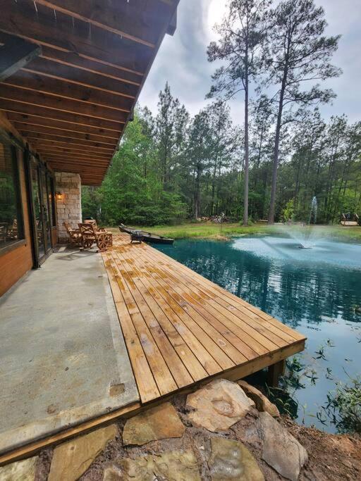 Waterfront Houston Hide Out In A Magical Forest Waller ภายนอก รูปภาพ